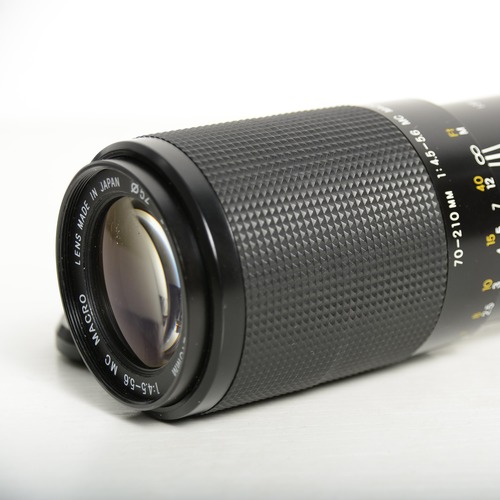 NIKON  35 MM