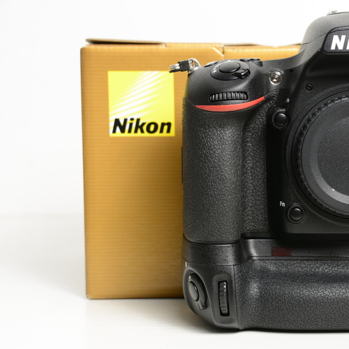 NIKON  FX