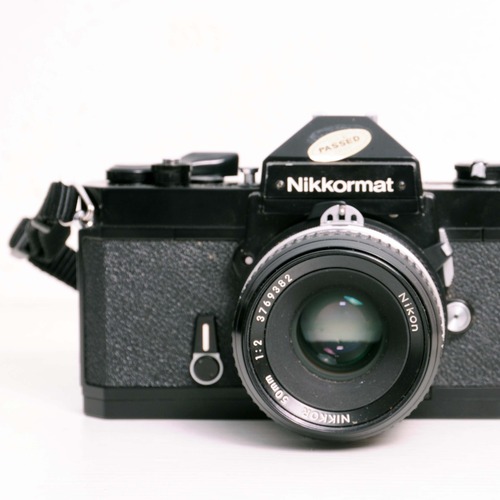 NIKON  35 MM
